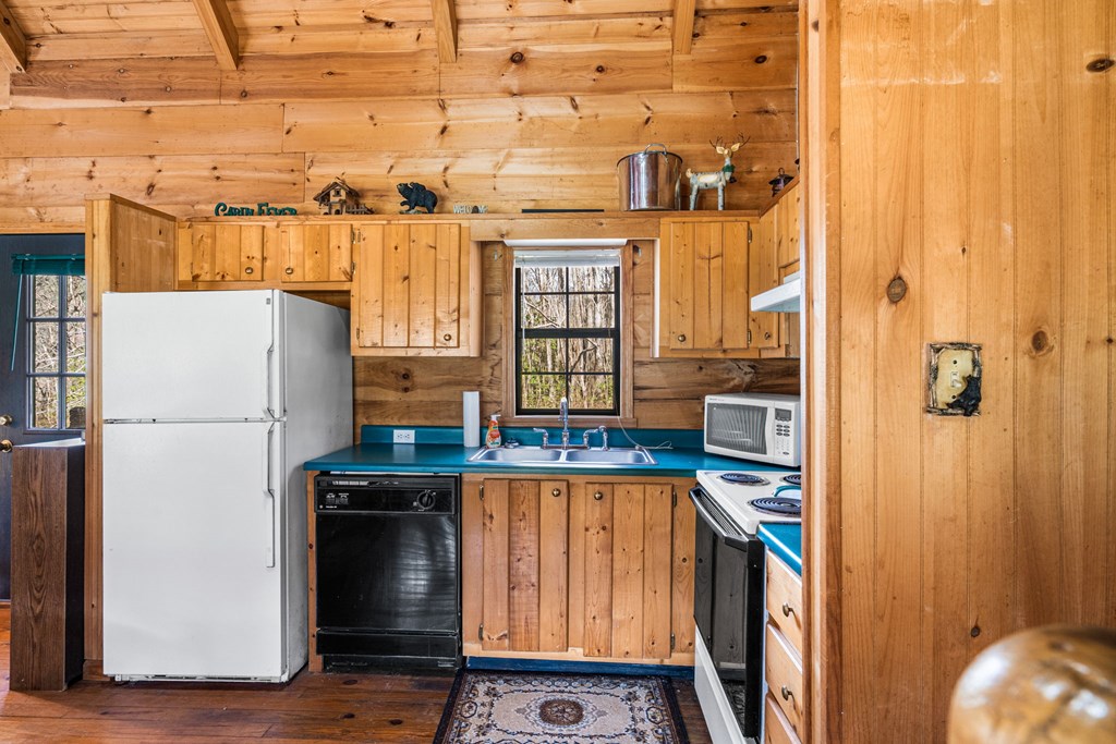 428692 Hiawassee Residential