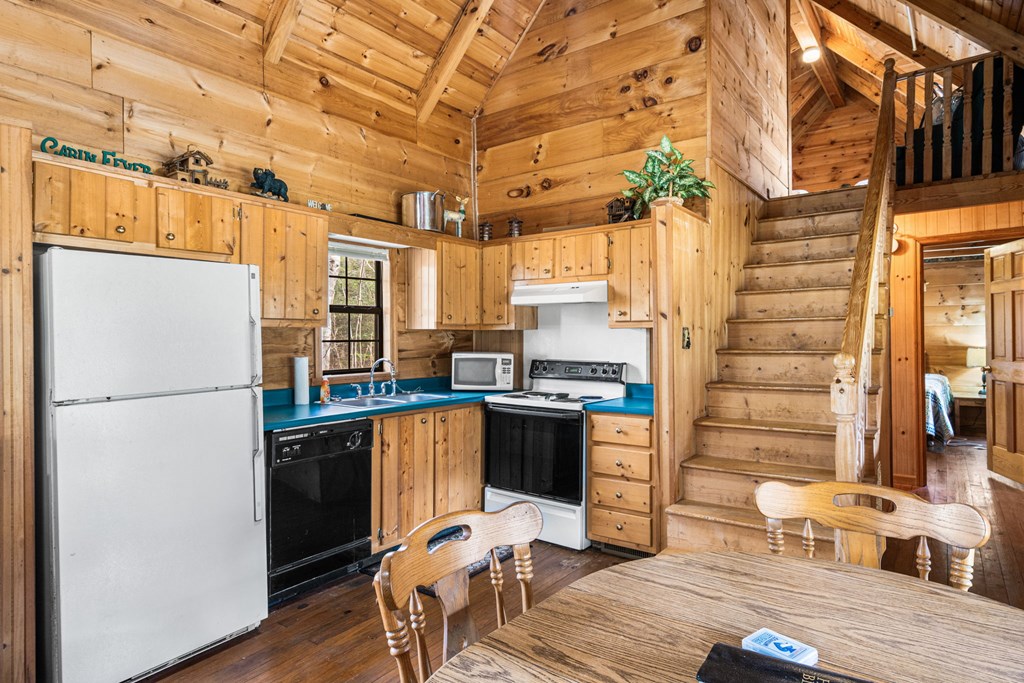 428692 Hiawassee Residential