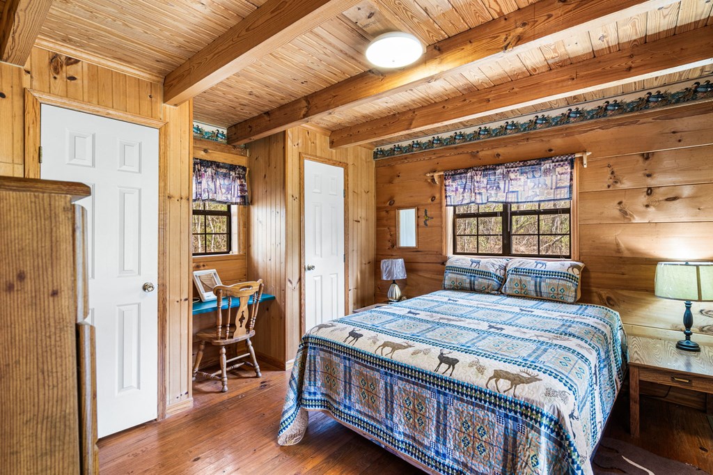 428692 Hiawassee Residential