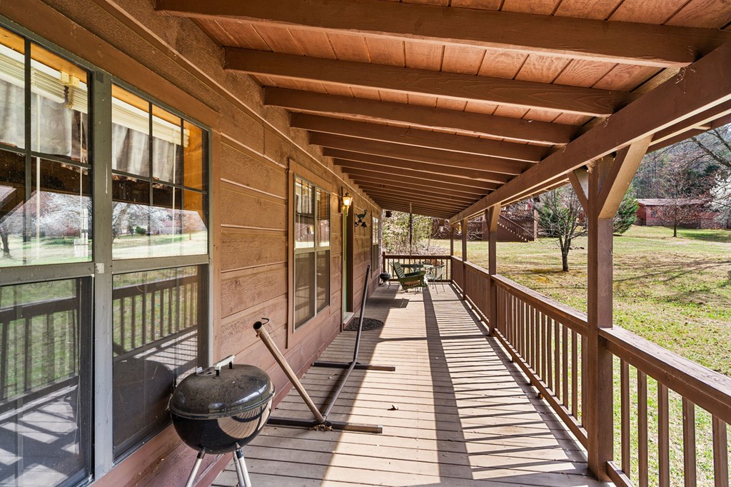 428692 Hiawassee Residential