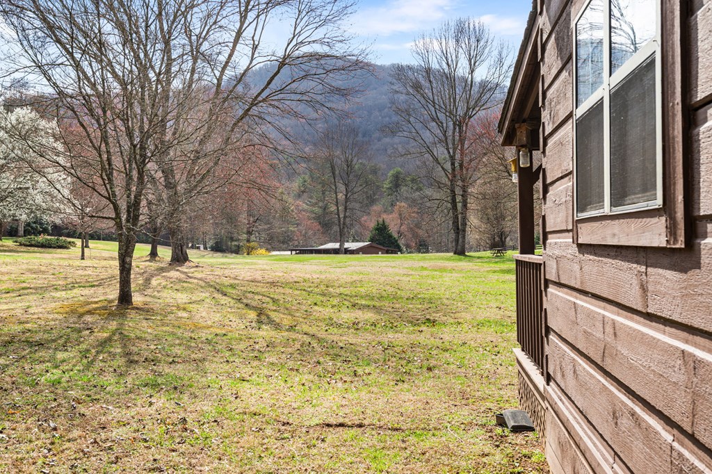 428692 Hiawassee Residential