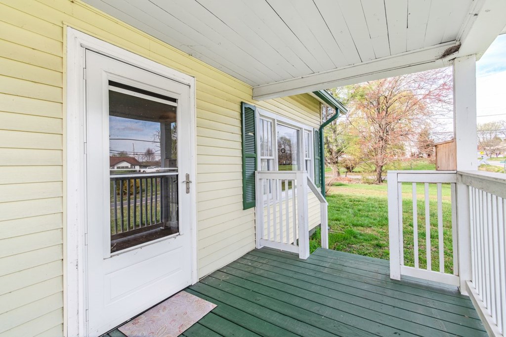 428693 Morganton Residential