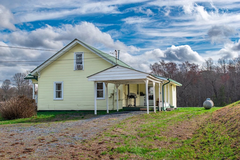 428693 Morganton Residential