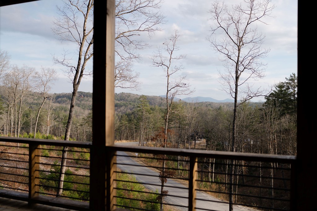 428694 Mineral Bluff Residential