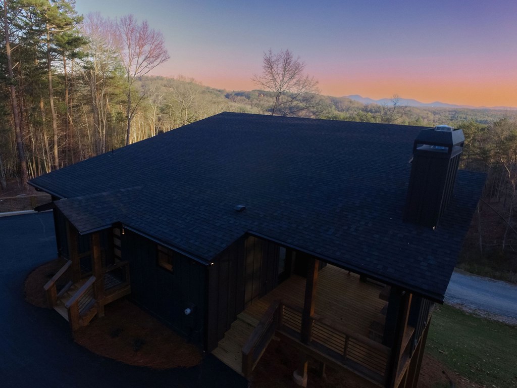 428694 Mineral Bluff Residential