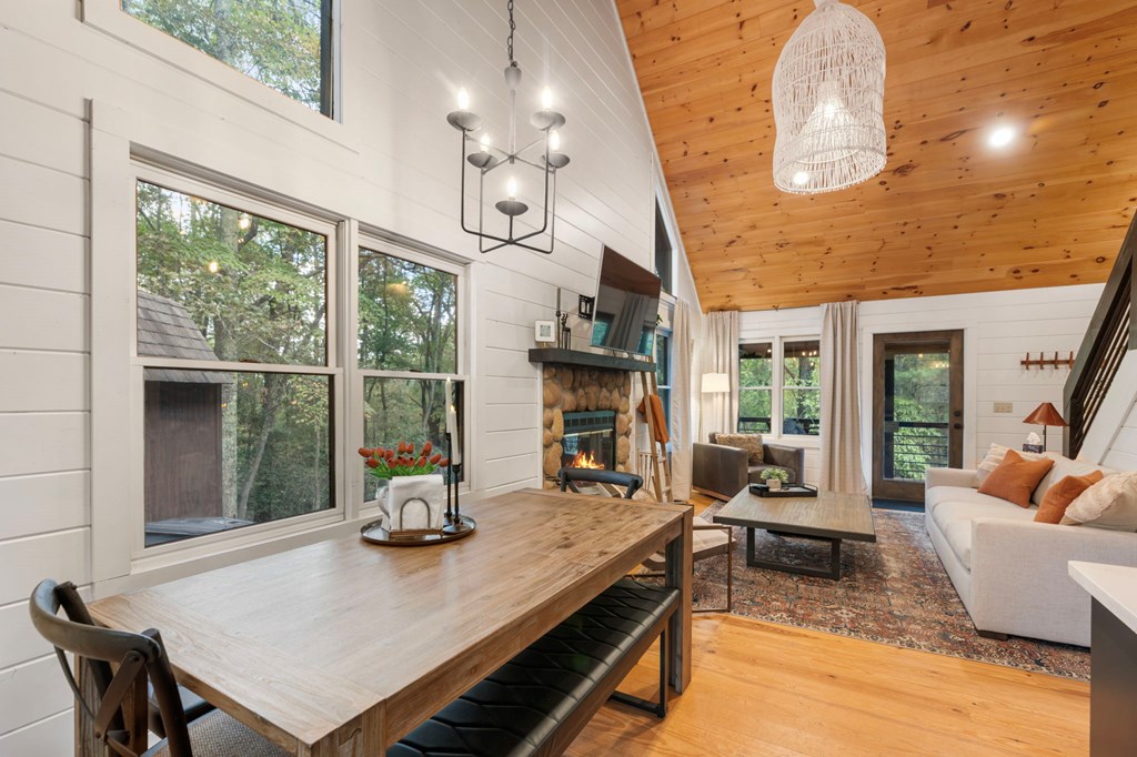 428697 Blue Ridge Residential