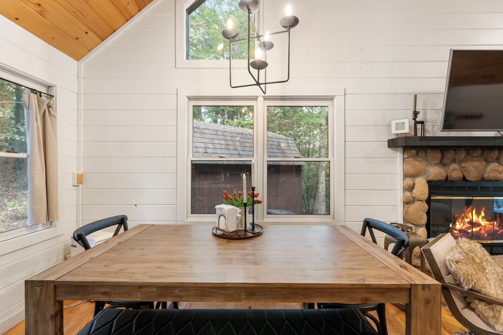 428697 Blue Ridge Residential