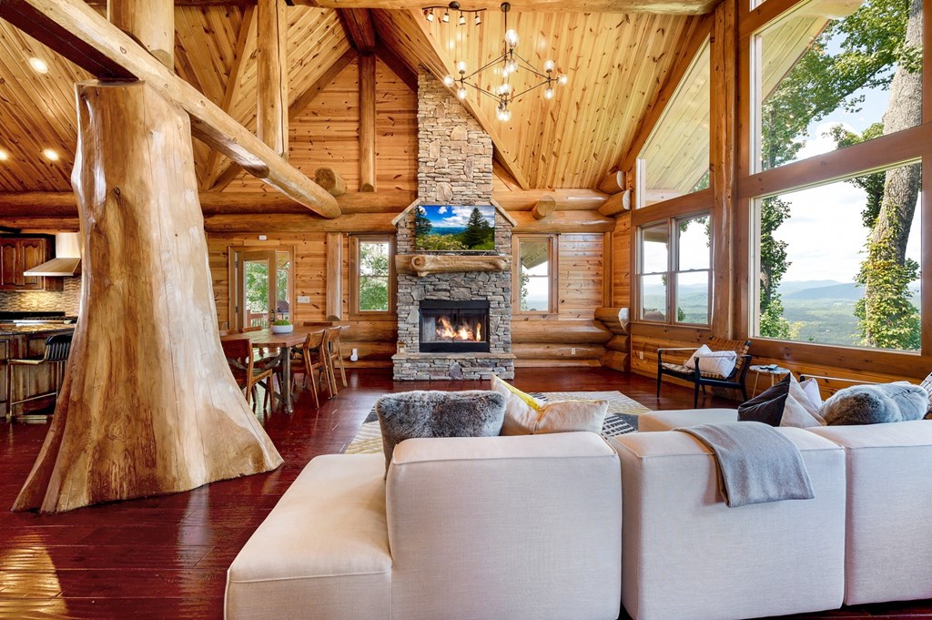 428699 Blue Ridge Residential