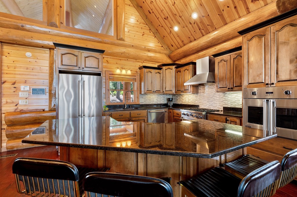 428699 Blue Ridge Residential