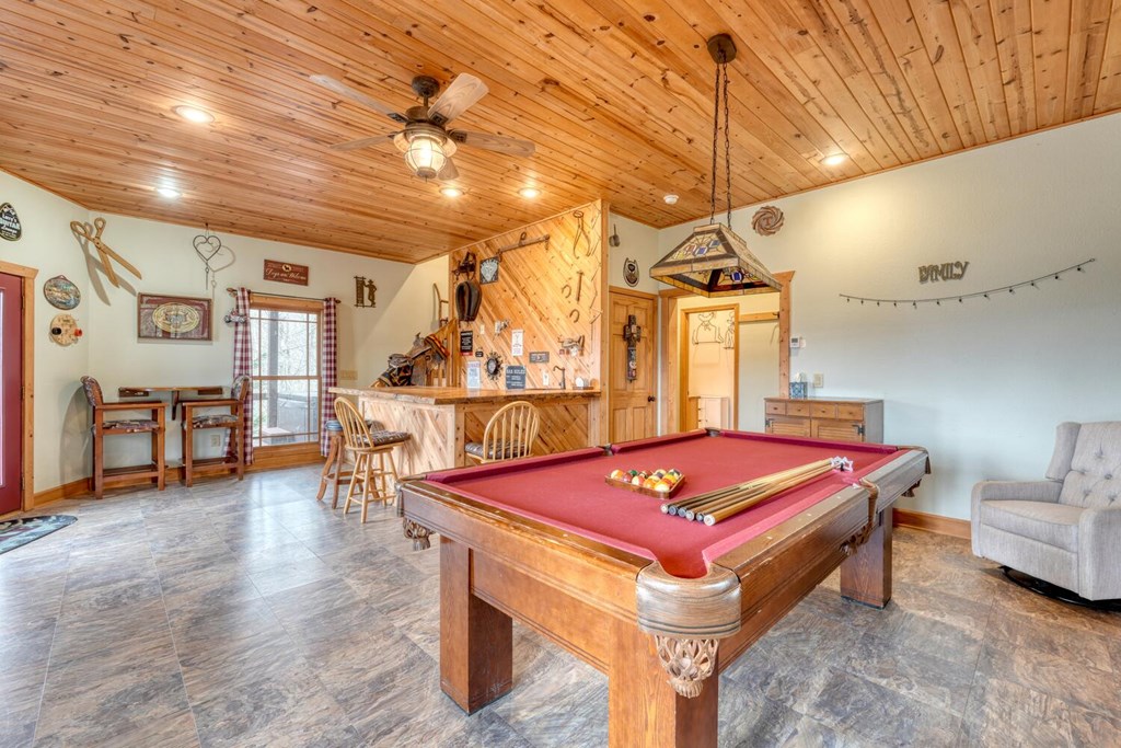 428701 Hiawassee Residential