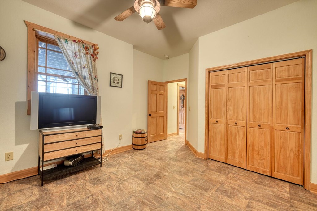 428701 Hiawassee Residential