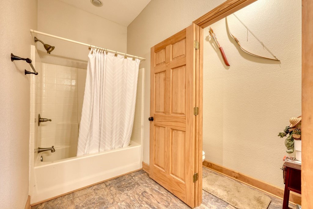 428701 Hiawassee Residential