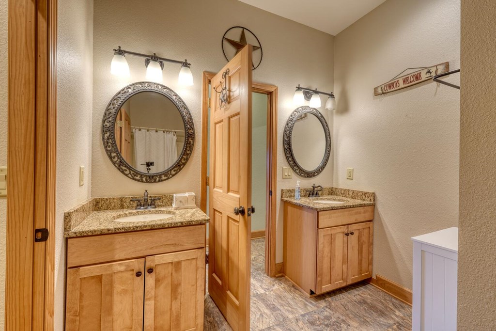 428701 Hiawassee Residential