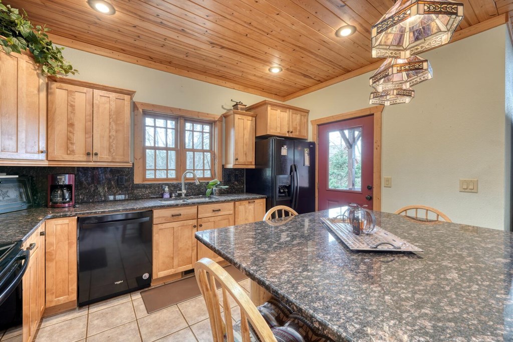 428701 Hiawassee Residential