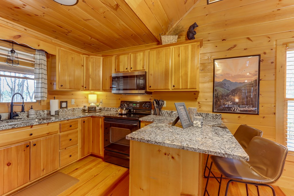 428703 Blue Ridge Residential