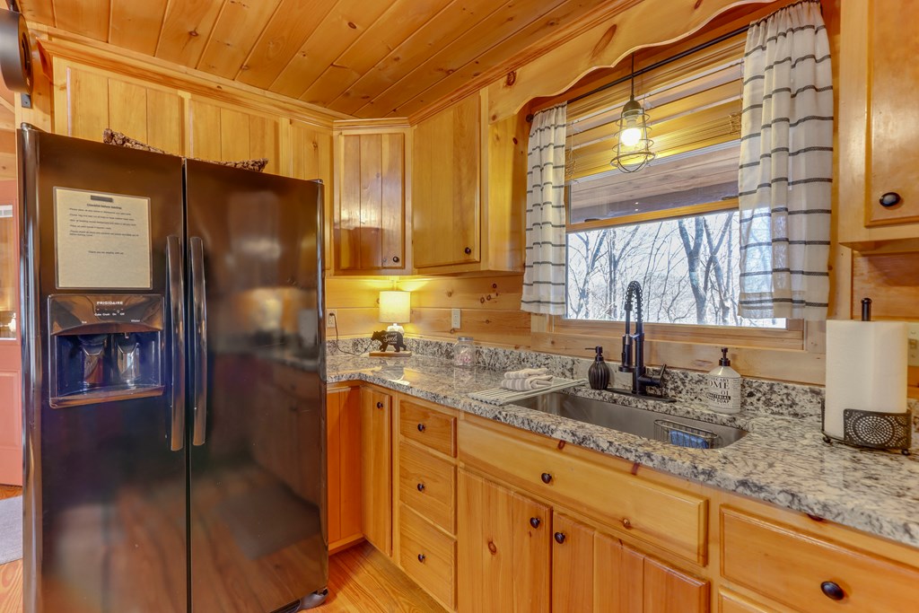 428703 Blue Ridge Residential