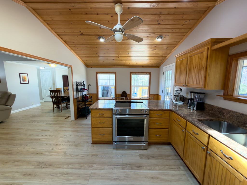 428710 Blairsville Residential