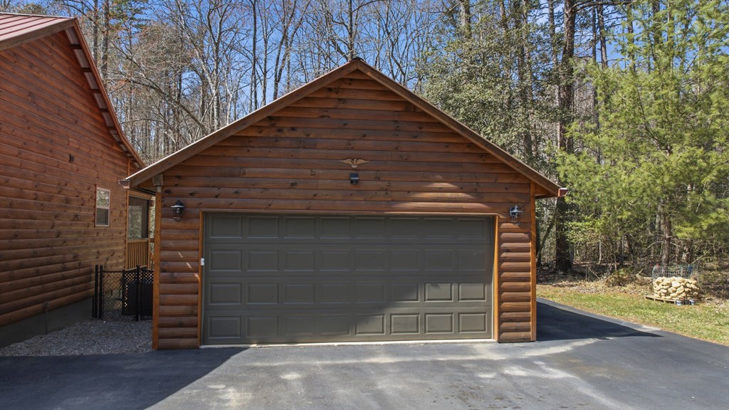 428713 Murphy Residential