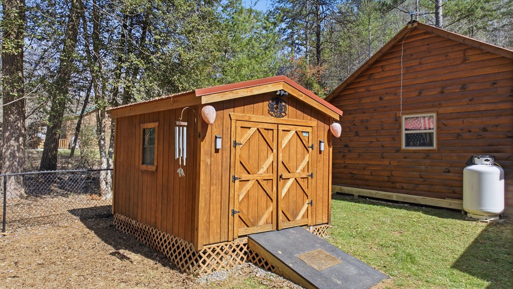 428713 Murphy Residential