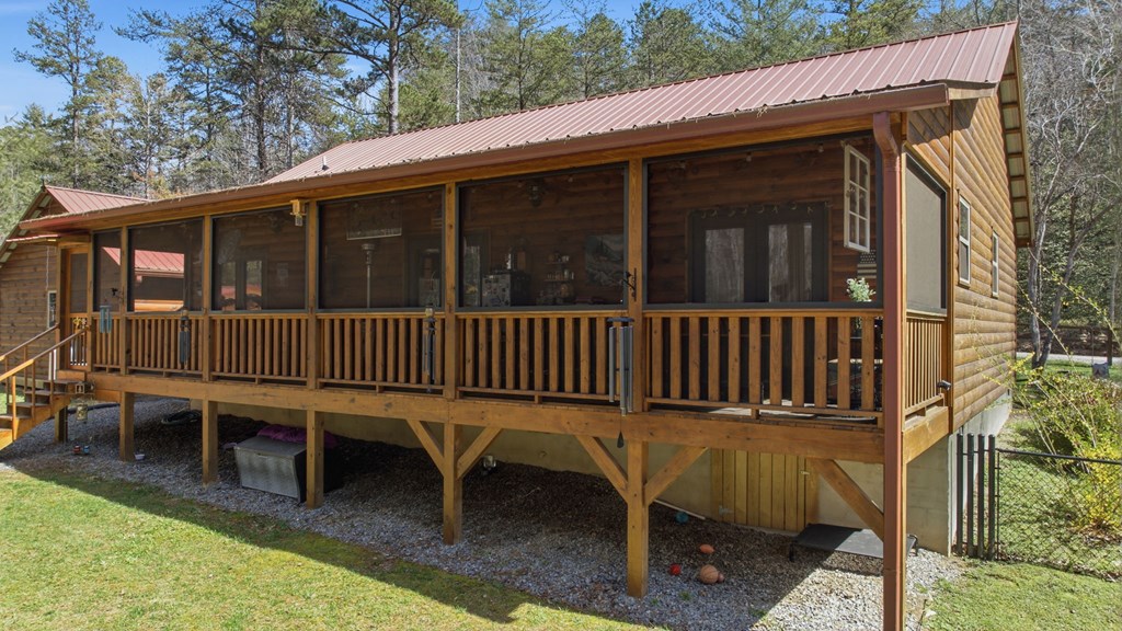 428713 Murphy Residential