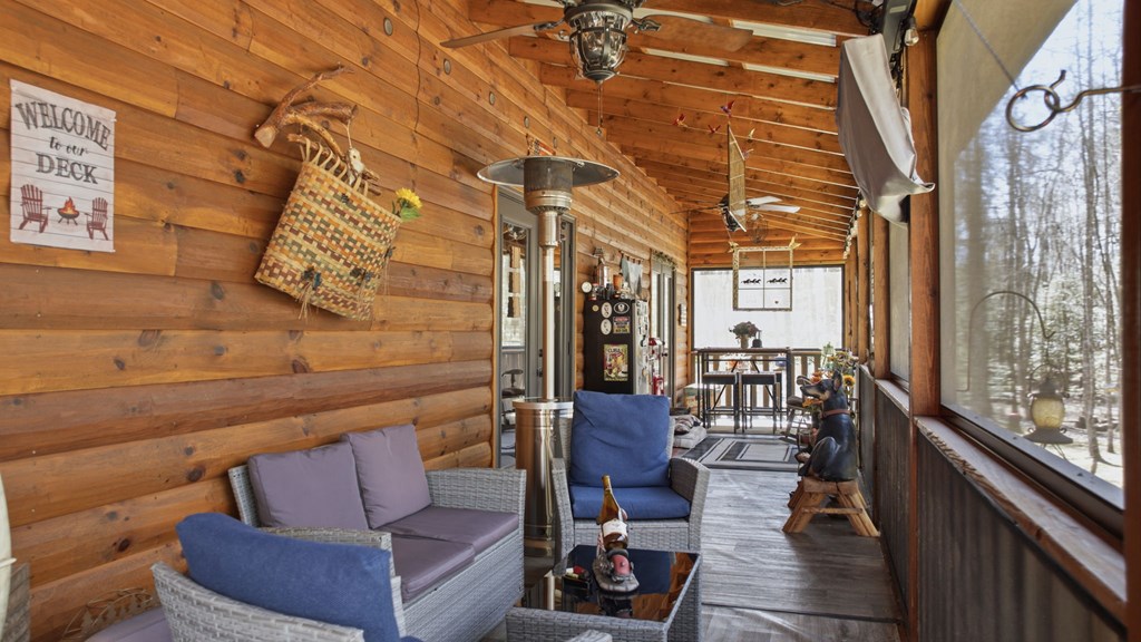 428713 Murphy Residential