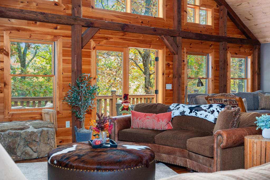 428714 Morganton Residential