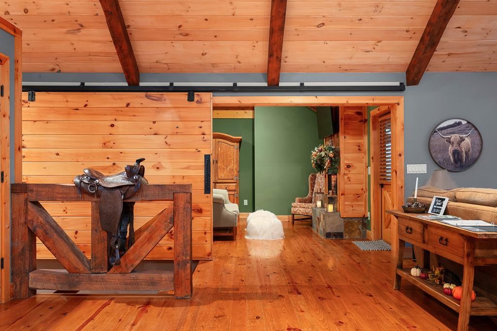 428714 Morganton Residential