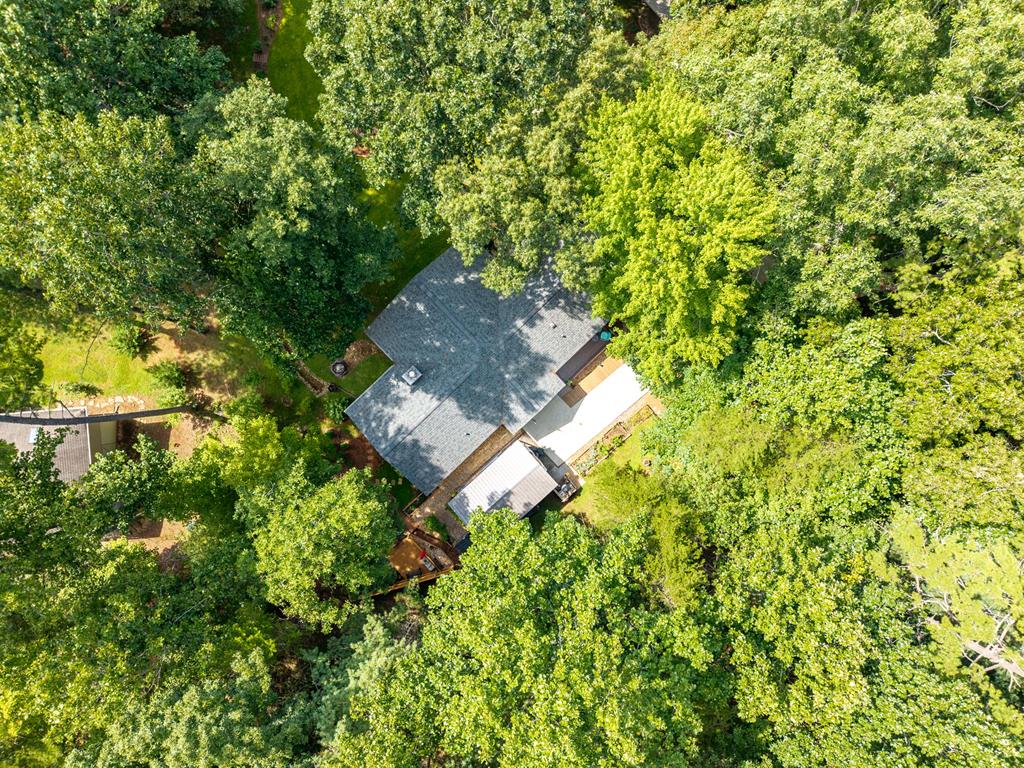 428726 Young Harris Residential