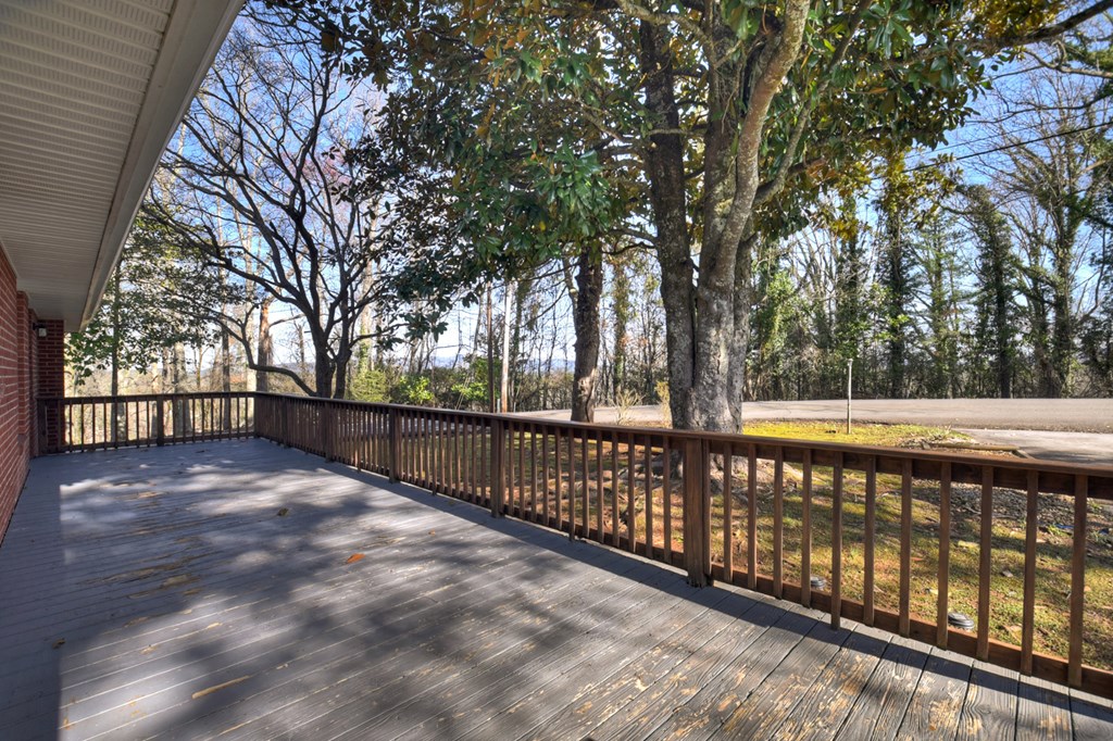 428727 McCaysville Residential