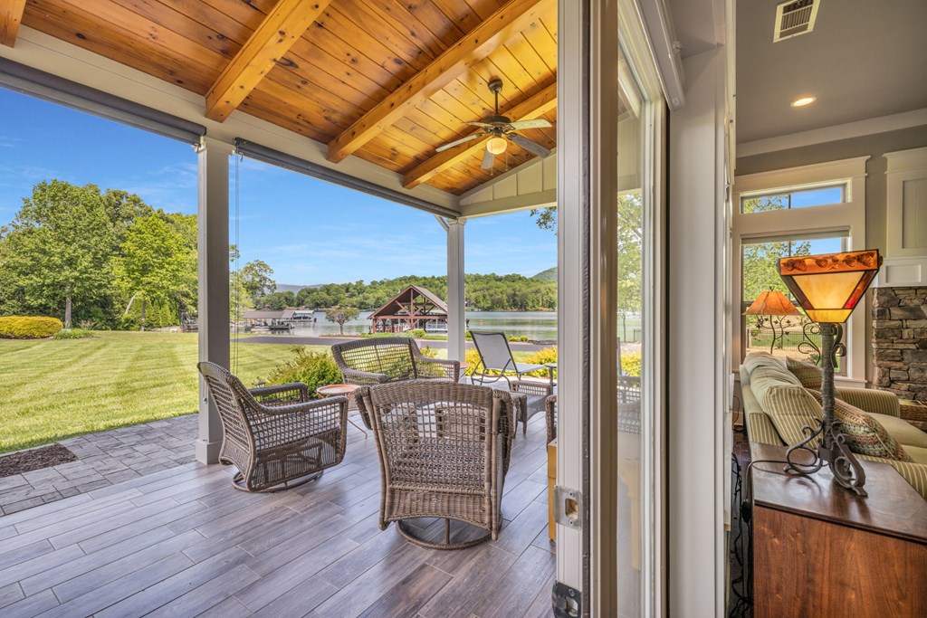 428732 Hayesville Residential