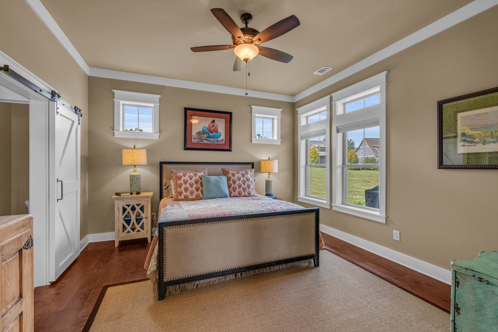 428732 Hayesville Residential