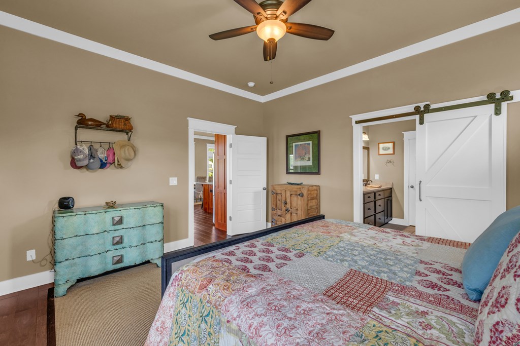 428732 Hayesville Residential