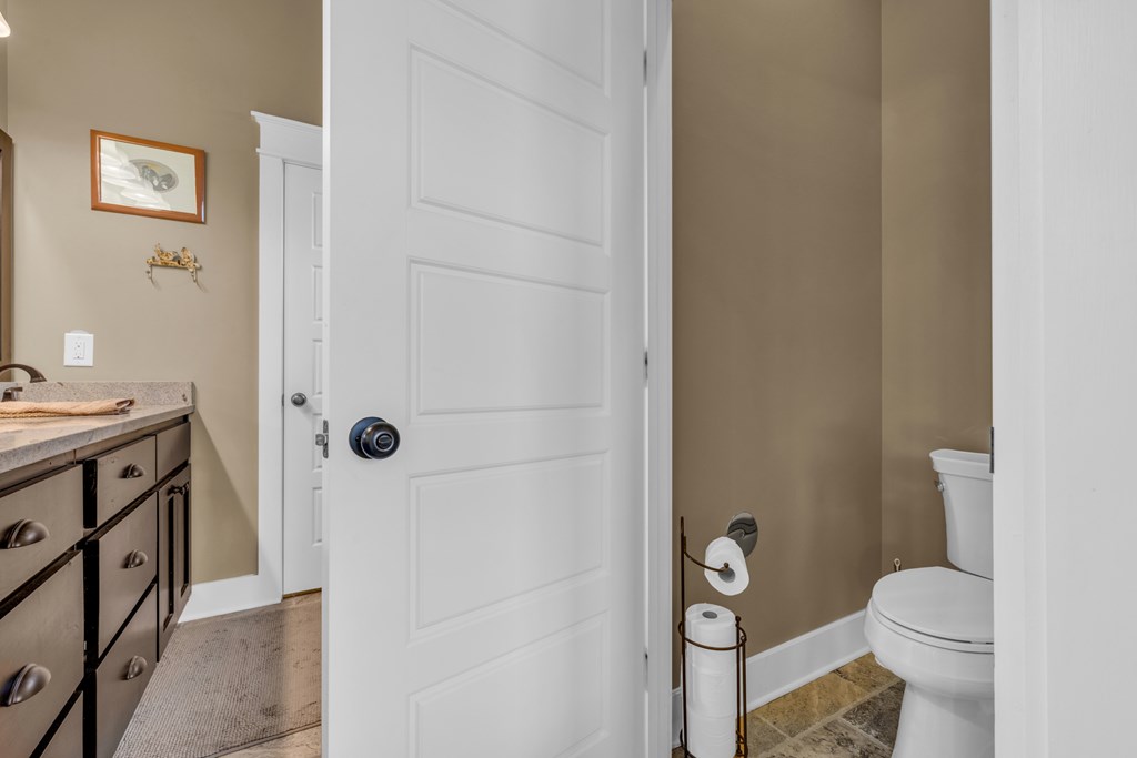 428732 Hayesville Residential