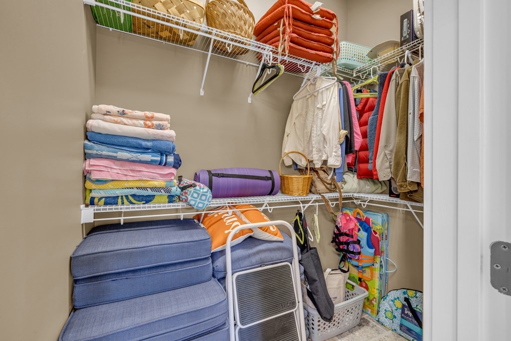 428732 Hayesville Residential