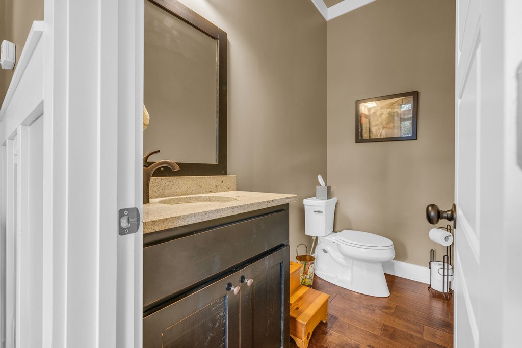 428732 Hayesville Residential