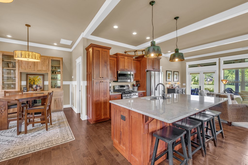 428732 Hayesville Residential