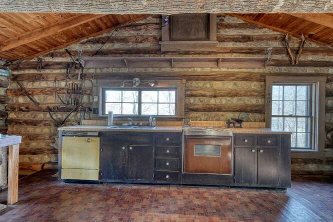 428734 Hiawassee Residential