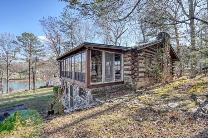 428734 Hiawassee Residential