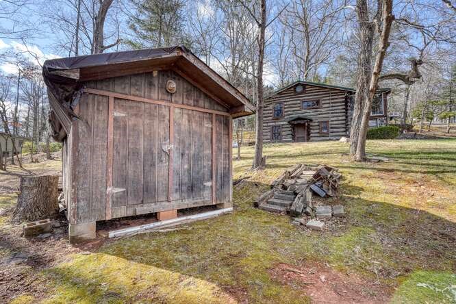 428734 Hiawassee Residential