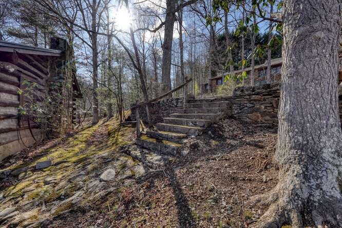 428734 Hiawassee Residential