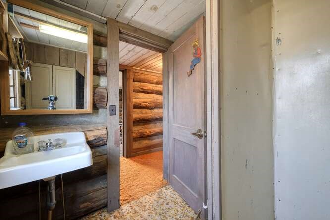 428734 Hiawassee Residential