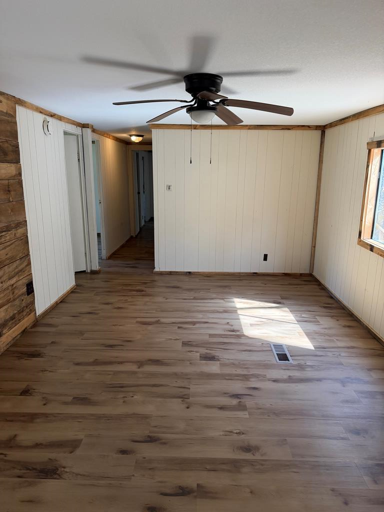 428737 Hayesville Residential