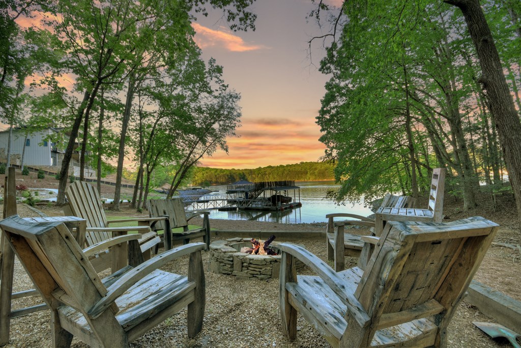 428739 Morganton Residential