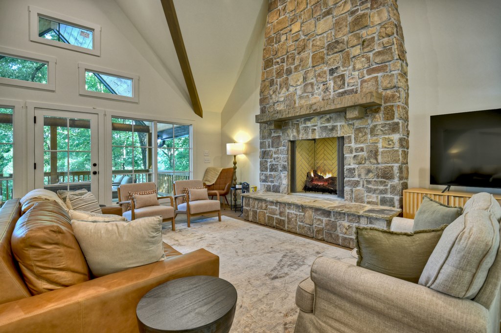 428739 Morganton Residential