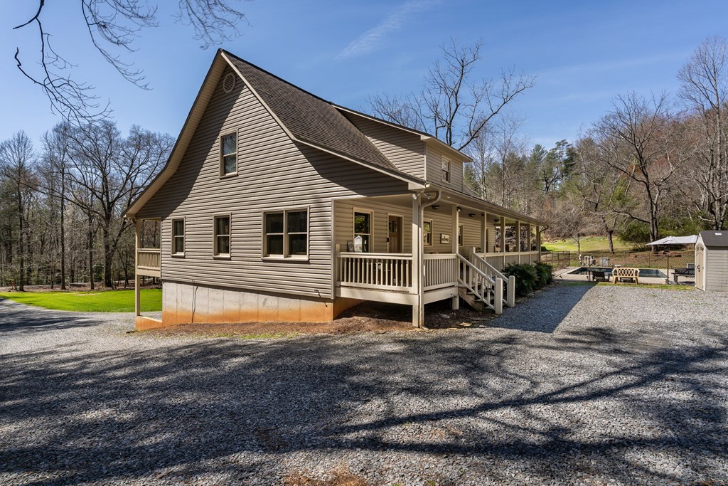 428740 Blue Ridge Residential