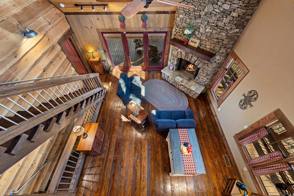 428745 Blue Ridge Residential