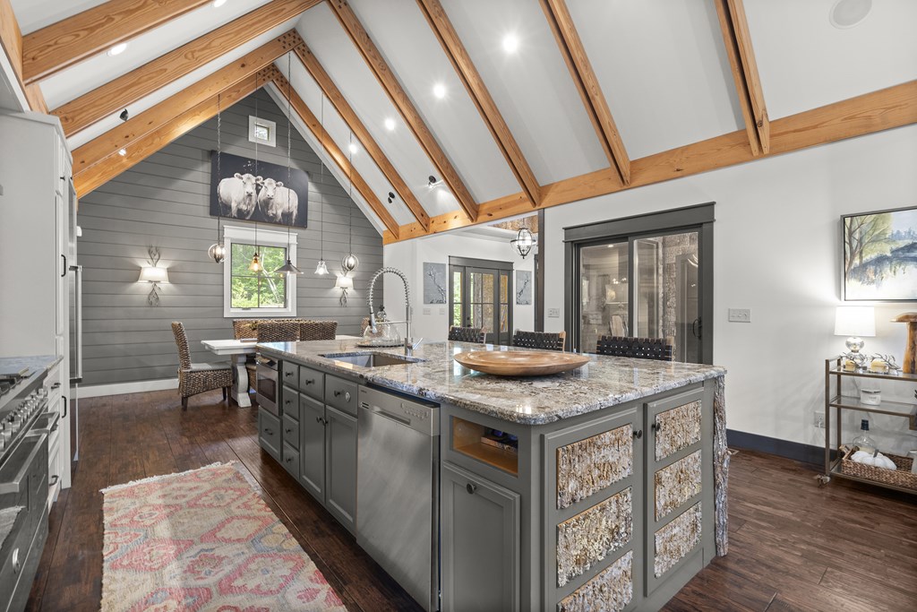 428747 Ellijay Residential