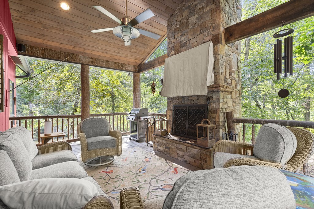 428747 Ellijay Residential