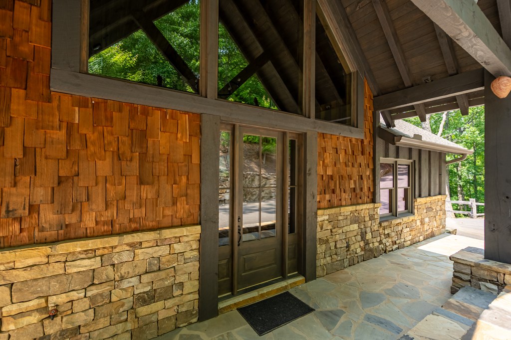 428756 Blue Ridge Residential