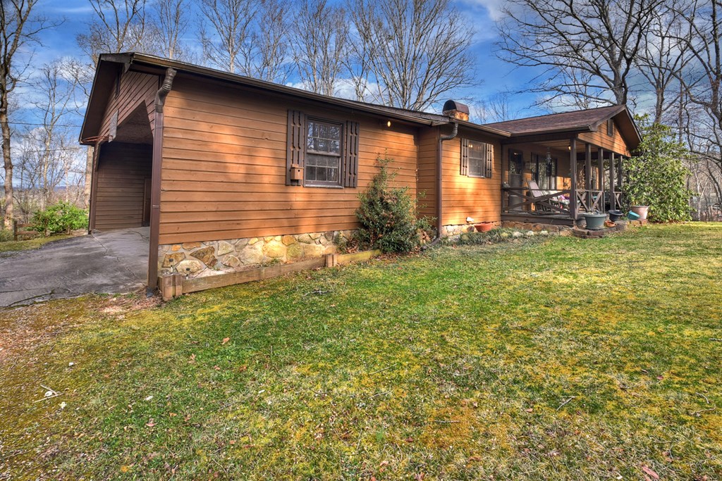 428760 Blue Ridge Residential